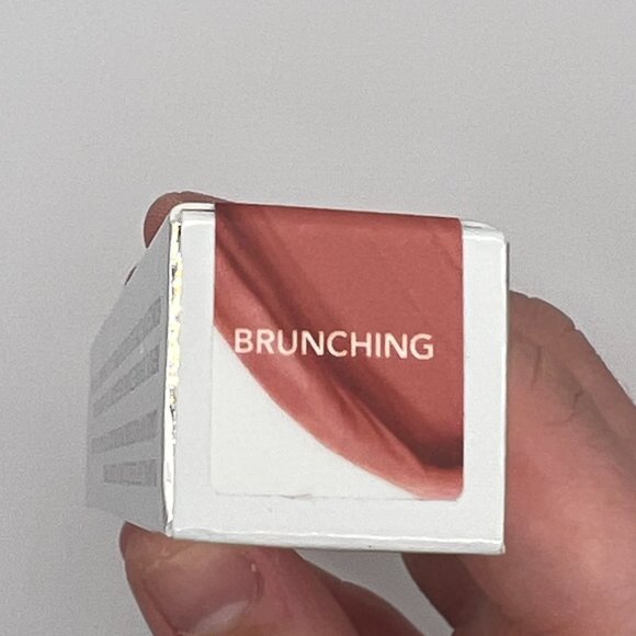 Buxom Full-On Plumping Lip Matte - Shade Brunching - Picture 5 of 5